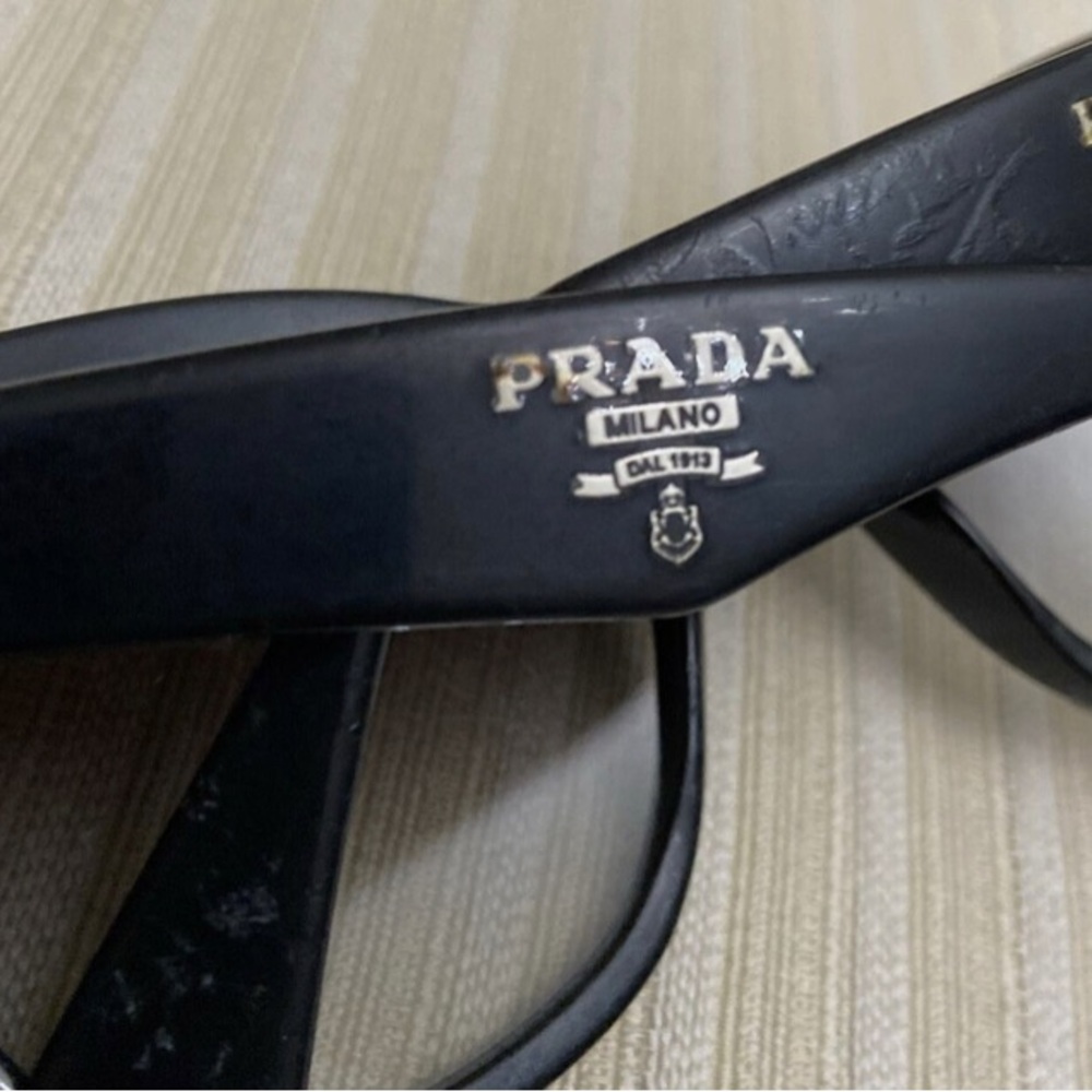 PRADA SUNGLASSES